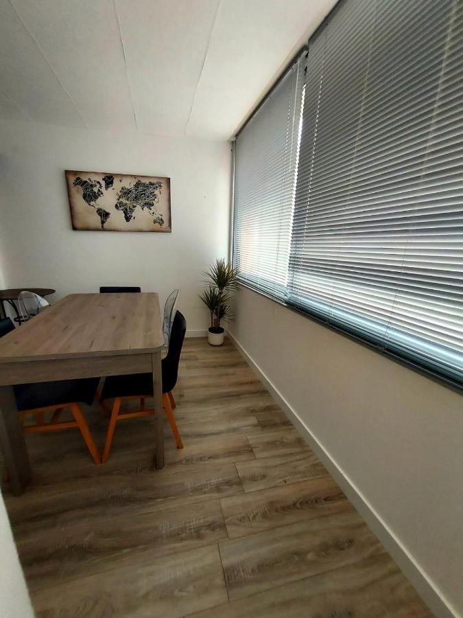 Appartement T3 Plein Centre Ville Le Lavandou Exteriér fotografie