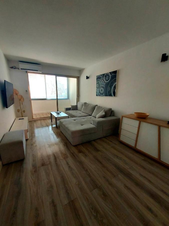 Appartement T3 Plein Centre Ville Le Lavandou Exteriér fotografie